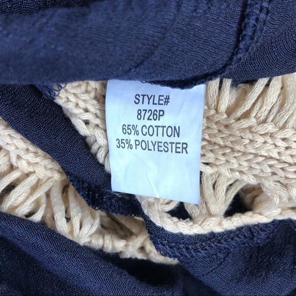 Vivid Collection of NY Navy & Cream Crochet Boho Top - Picture 4 of 5